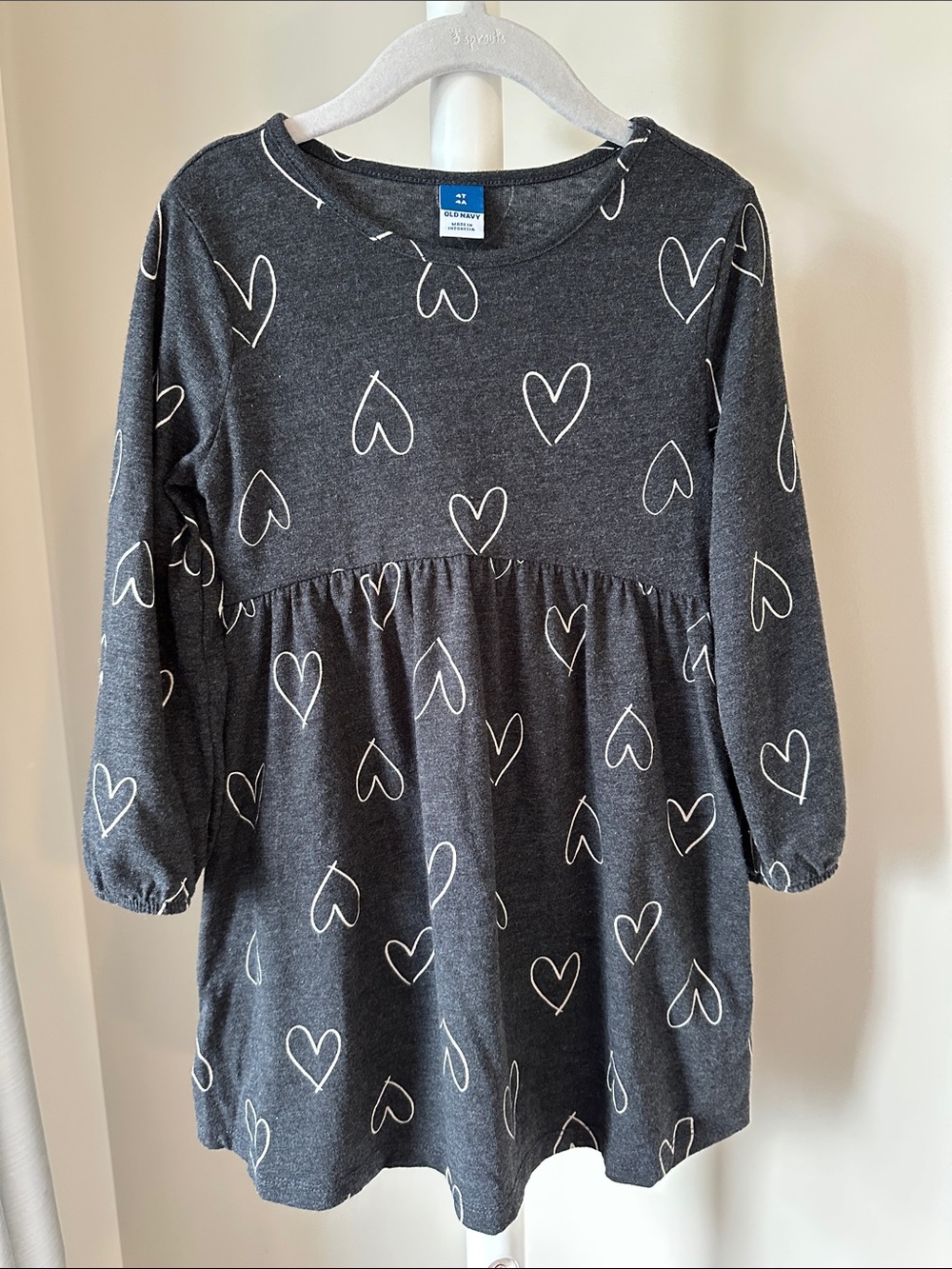 Old Navy Heart Print Long Sleeve Dress 4T